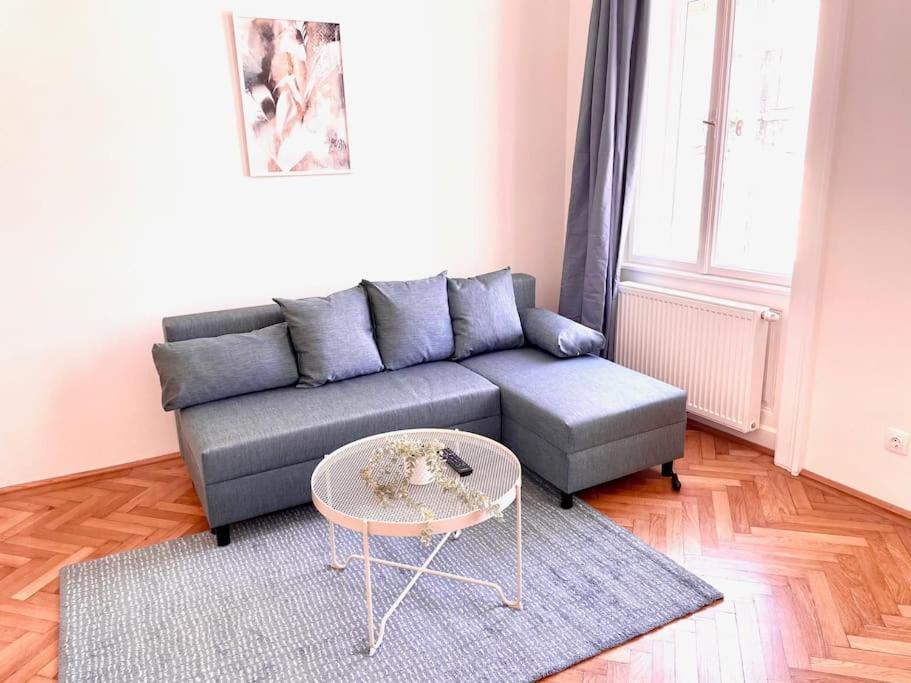 Brand New Spacious & Stylish Aptmt In City-Centre Viena Exterior foto